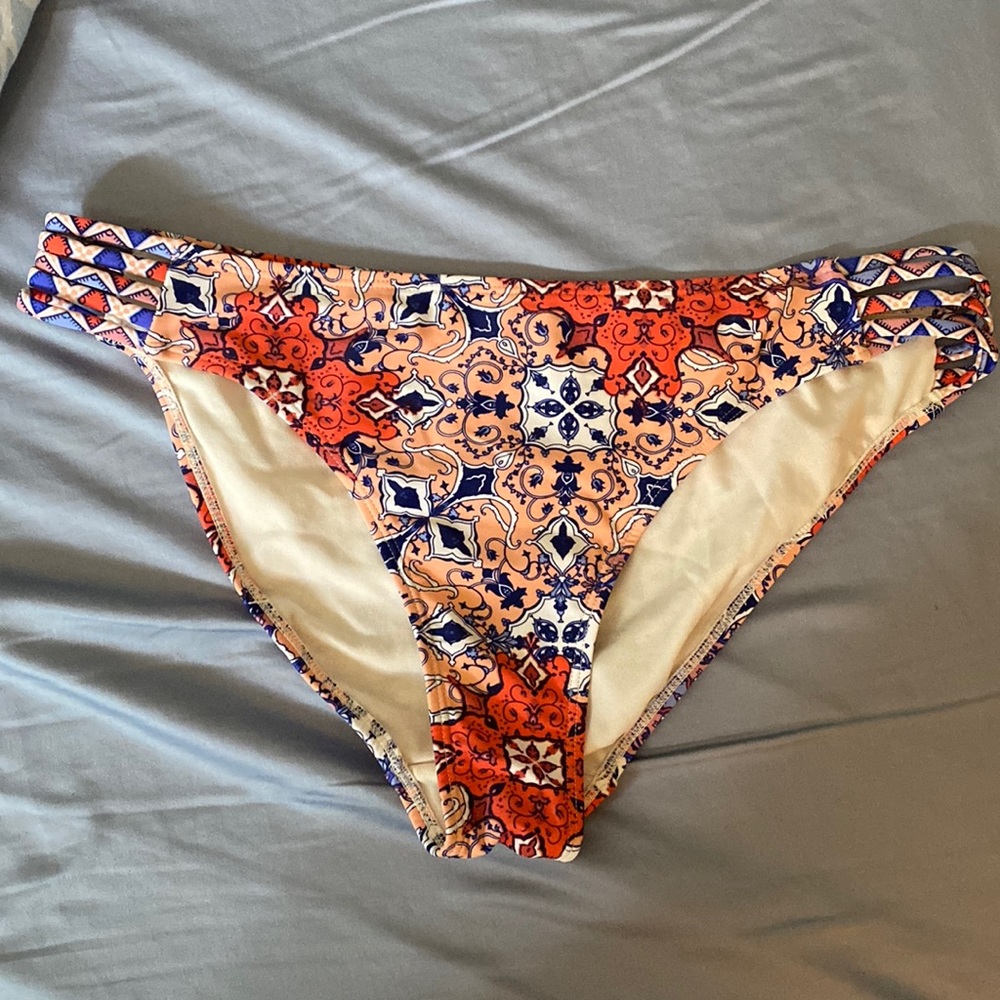 Multicolor bathing suit bottom